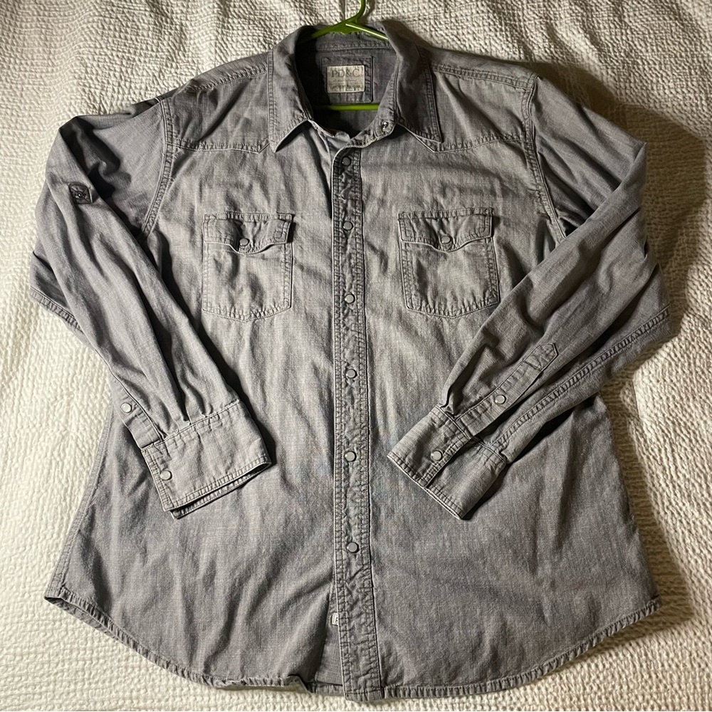 PD&C 🩶 Gray Denim 🩶Snap Button Shirt- XL